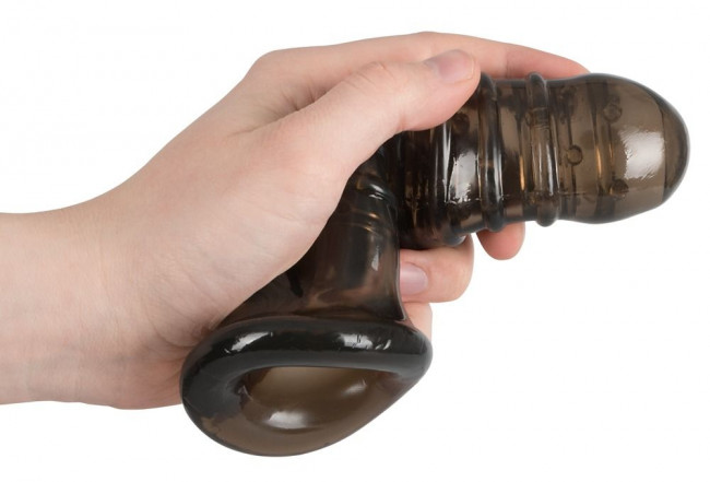 Насадка на пенис Rebel smoke с рёбрышками и отверстием под мошонку Насадка на пенис Rebel smoke с рёбрышками и отверстием под мошонку