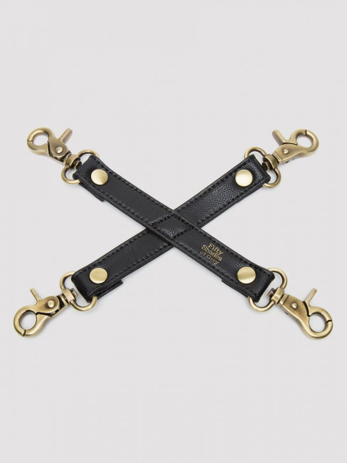 Черный фиксатор для манжет Bound to You Faux Leather Hogtie