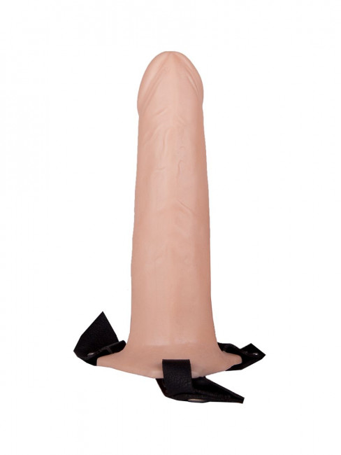 Пустотелый реалистичный фаллопротез на ремешках с заклепками - 16,5 см. Пустотелый реалистичный фаллопротез на ремешках с заклепками - 16,5 см.