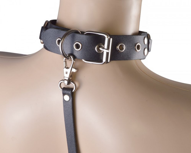 Черный кожаный ошейник "Властелин колец" Черный кожаный ошейник "Властелин колец"