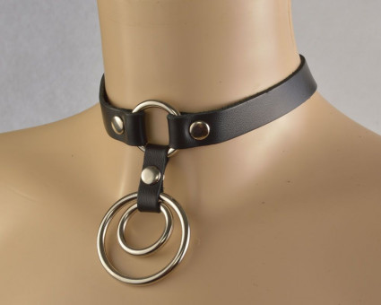 Черный чокер "Соло" с двумя кольцами