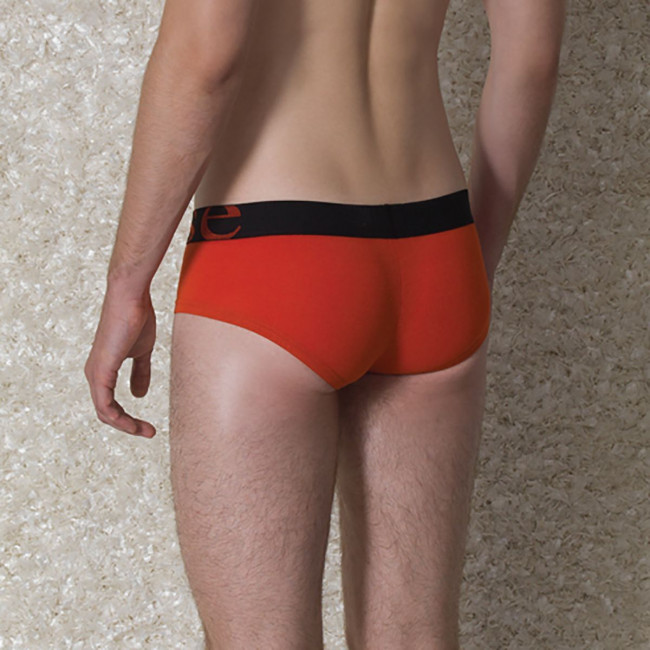 Укороченные боксеры с надписью DOREANSE на поясе Укороченные боксеры с надписью DOREANSE на поясе