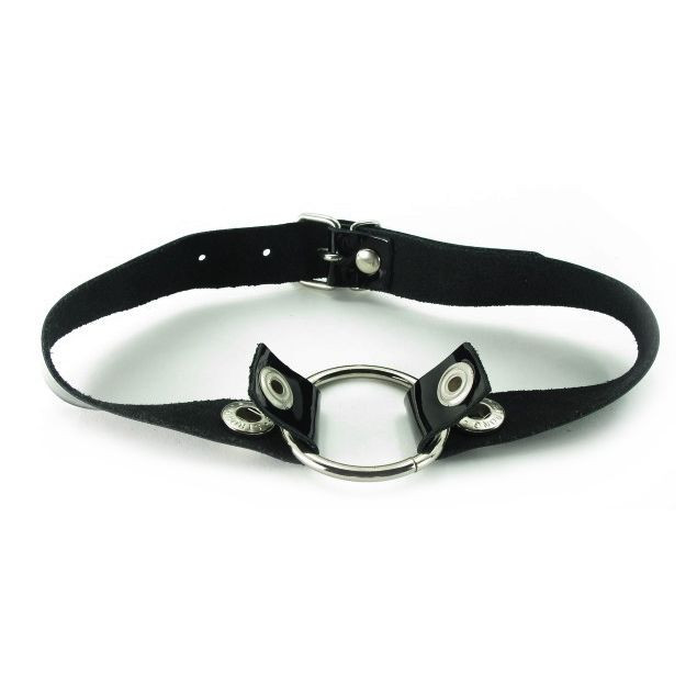 Кляп с кольцом и лаковым ремешком Кляп с кольцом и лаковым ремешком