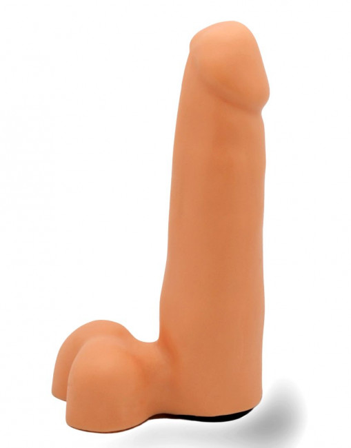 Приятный на ощупь фаллоимитатор на поясе Харнесс - 16,5 см. Приятный на ощупь фаллоимитатор на поясе Харнесс - 16,5 см.