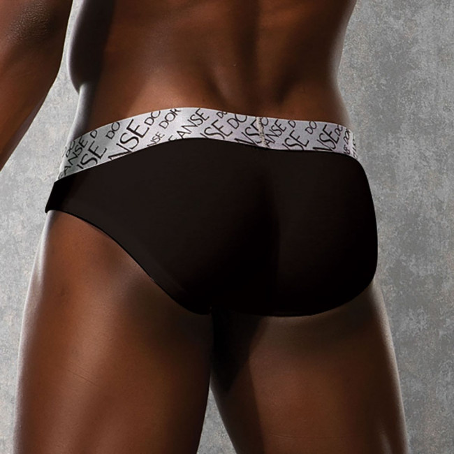 Трусы с надписями на резинке Трусы с надписями на резинке