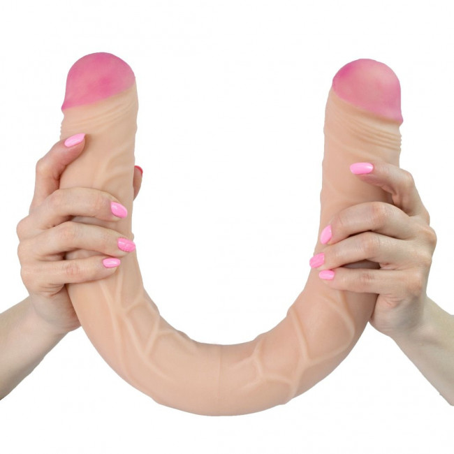 Двусторонний фаллоимитатор Monster 1 - 56 см. Двусторонний фаллоимитатор Monster 1 - 56 см.