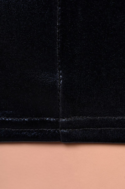 Эффектное платье с вставкой-сердечком и открытой спинкой Эффектное платье с вставкой-сердечком и открытой спинкой