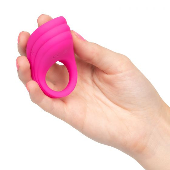 Розовое эрекционное виброкольцо с пультом Silicone Remote Pleasure Ring Розовое эрекционное виброкольцо с пультом Silicone Remote Pleasure Ring