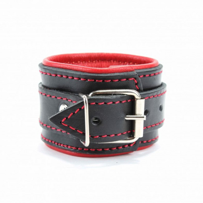 Оковы на руки с красным подкладом 