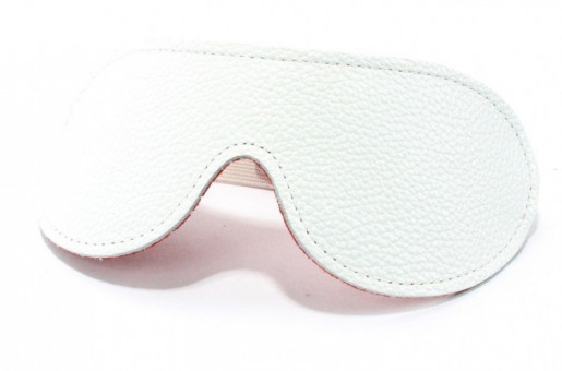 Белая кожаная маска на глаза на резинке