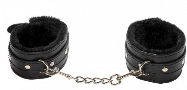 Эротический набор БДСМ из 7 предметов в черном цвете Эротический набор БДСМ из 7 предметов в черном цвете