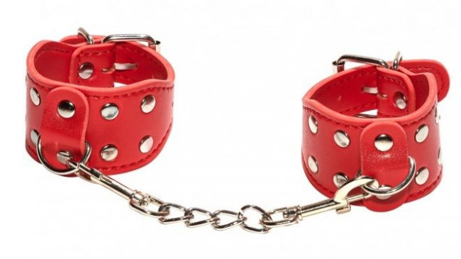 Эротический набор БДСМ из 5 предметов в красном цвете Эротический набор БДСМ из 5 предметов в красном цвете