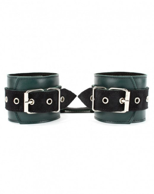 Изумрудные оковы на ноги Ladys Arsenal на карабинах