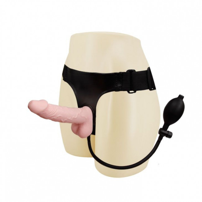 Страпон с расширением на трусиках (накачивается грушей) - 17,2 см. Страпон с расширением на трусиках (накачивается грушей) - 17,2 см.