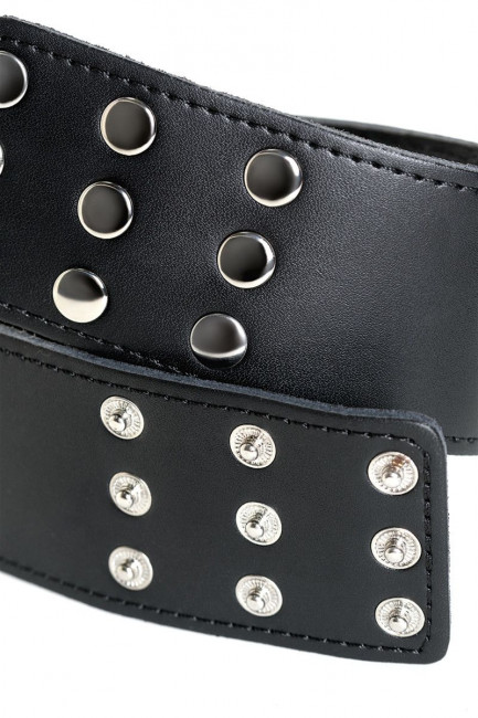 Чёрный кожаный ошейник с шипами Чёрный кожаный ошейник с шипами