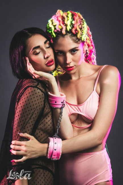 Розовые наручники Calm Розовые наручники Calm