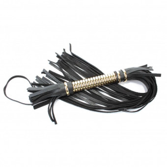 Чёрная плетка  из натуральной кожи с золотистой отделкой рукояти