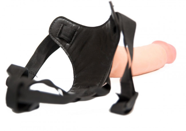 Женский страпон из био-кожи - 15 см. Женский страпон из био-кожи - 15 см.