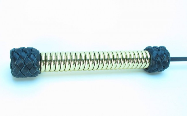 Чёрный профессиональный стек с золотистой рукоятью - 73 см. Чёрный профессиональный стек с золотистой рукоятью - 73 см.